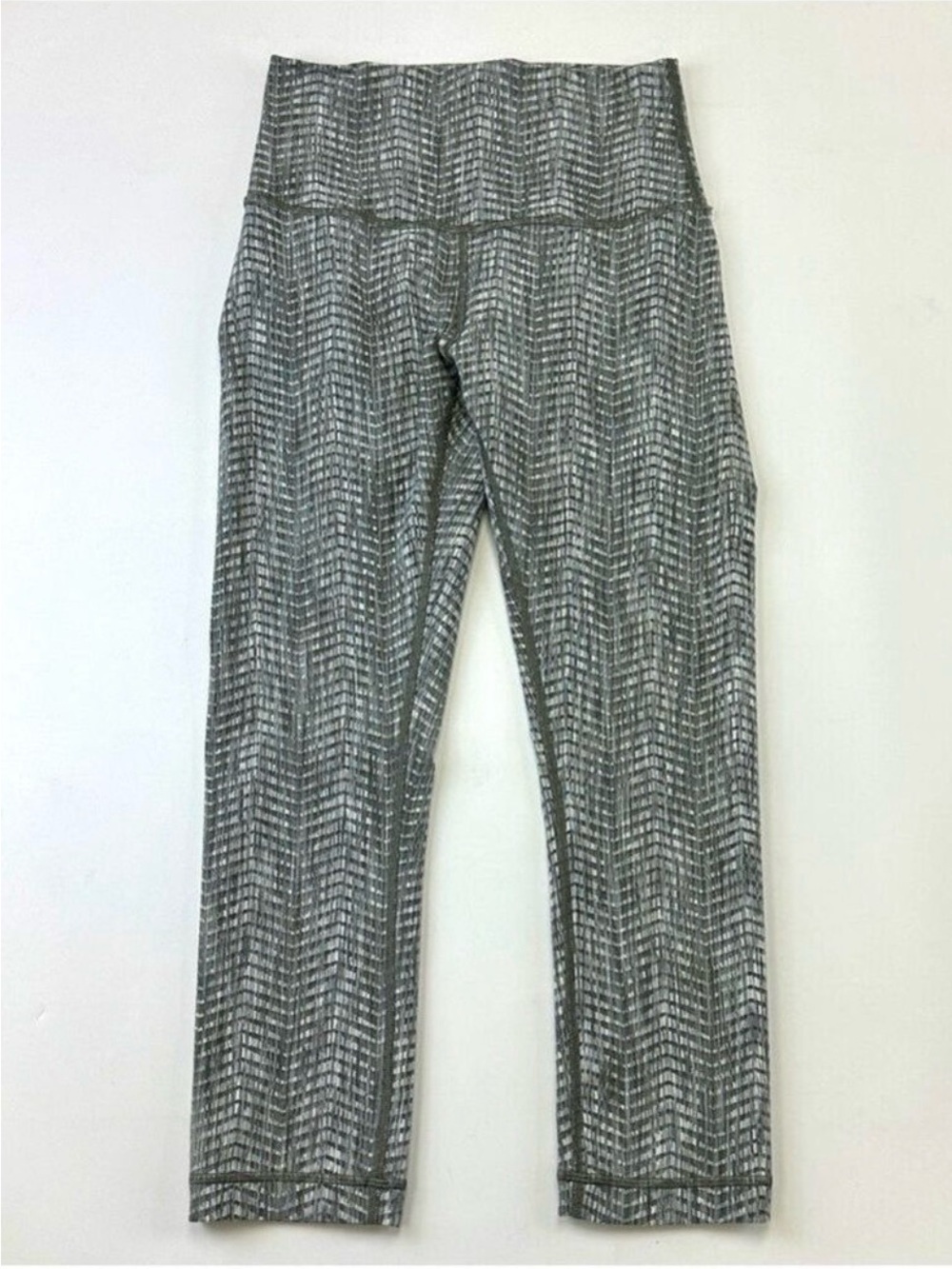 Lululemon Wunder Under Crop High-Rise Luon 21"
Jacquard Dark Olive Grey Sage 4